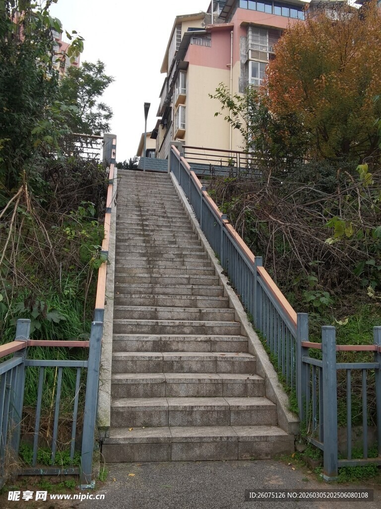 户外石阶步道景观