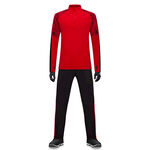 红色运动套装展示