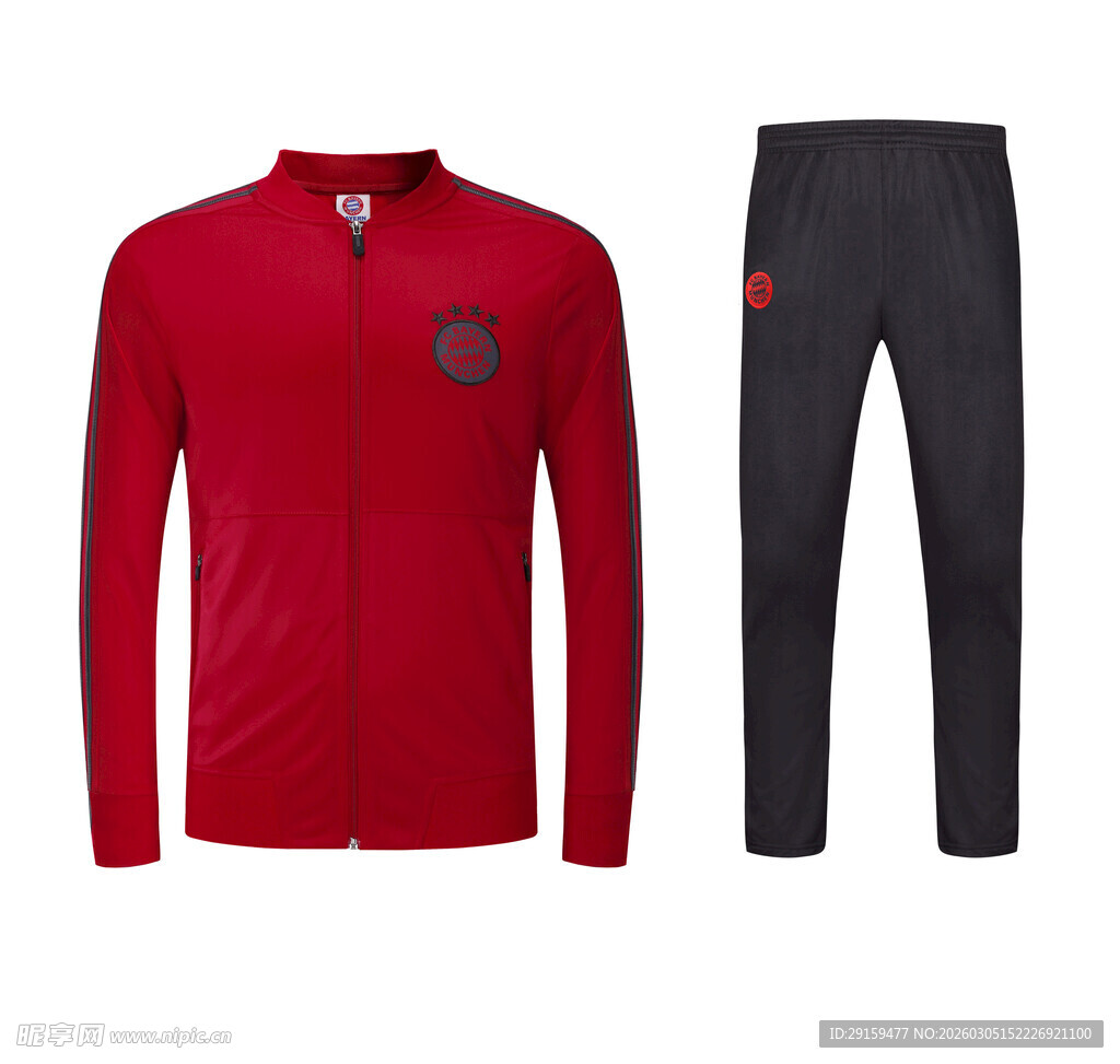 红色运动套装