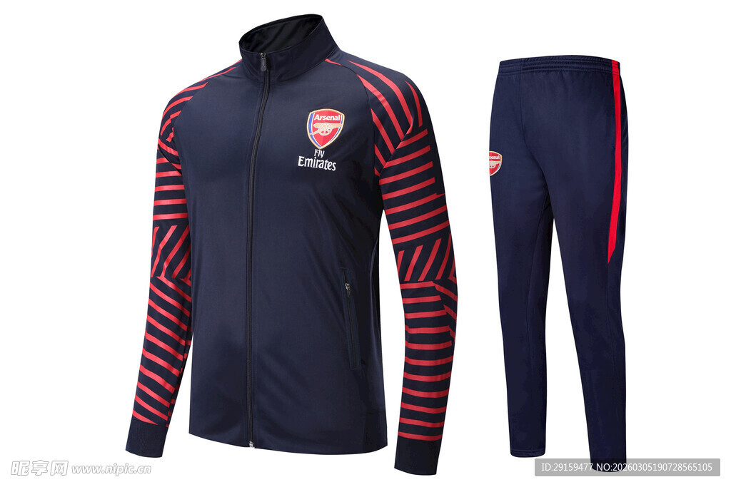 深蓝色条纹运动套装