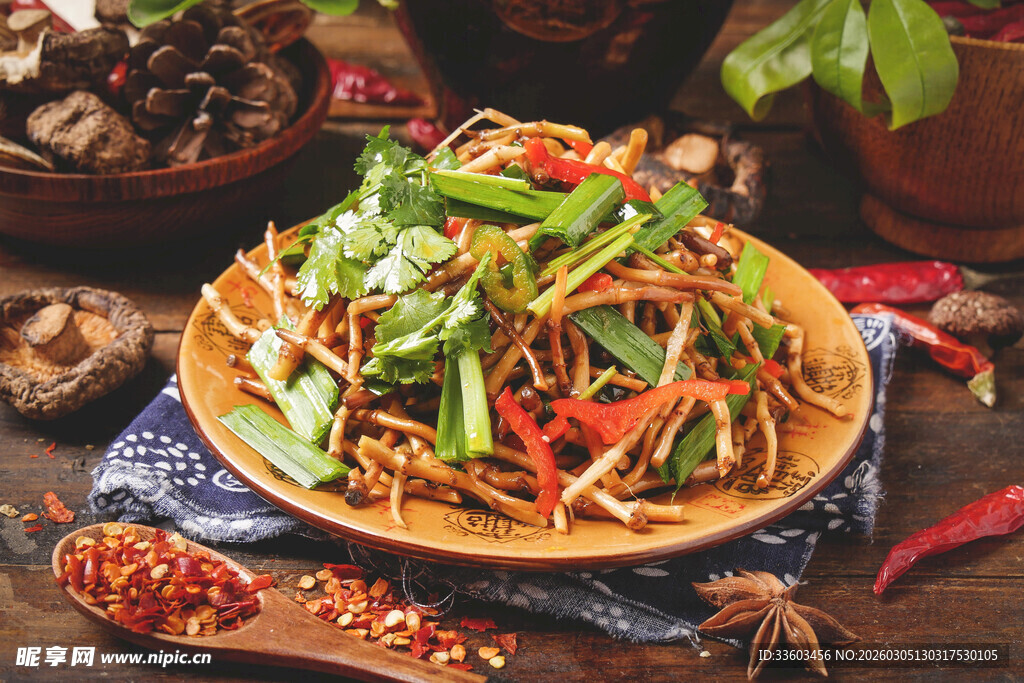 美味凉拌折耳根