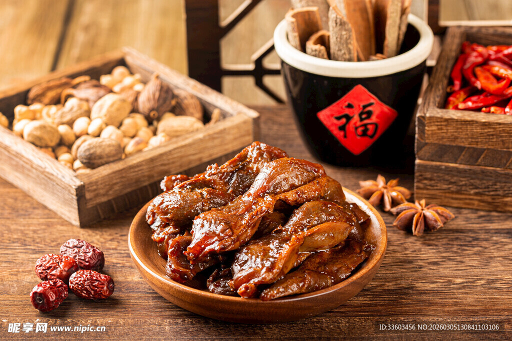 中式美味卤鸡胗