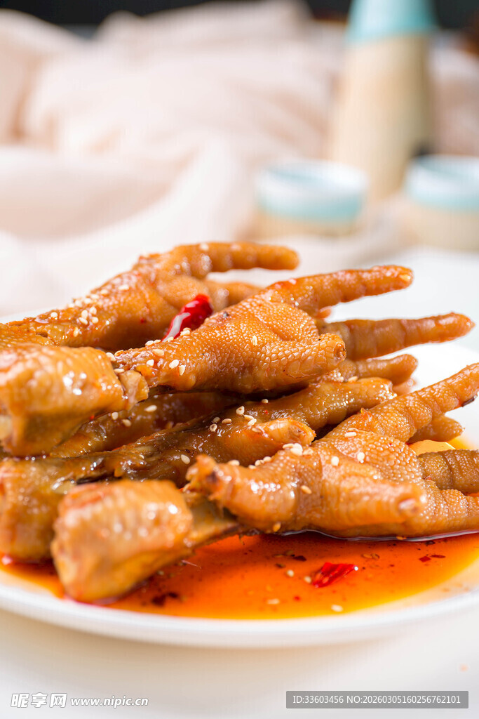 香辣美味的油炸凤爪