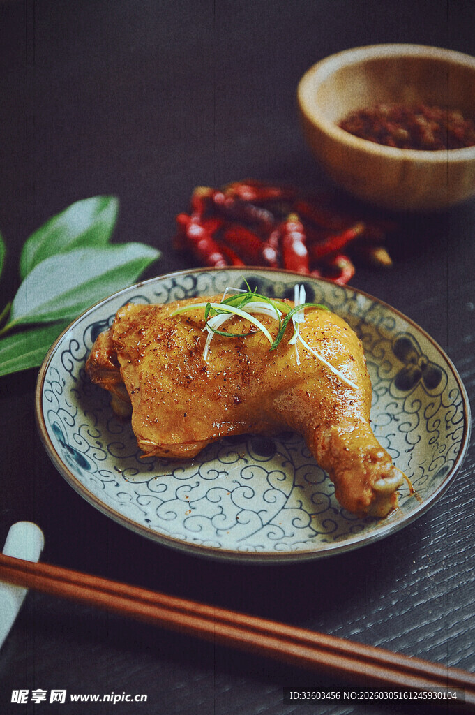 美味香煎鸡腿