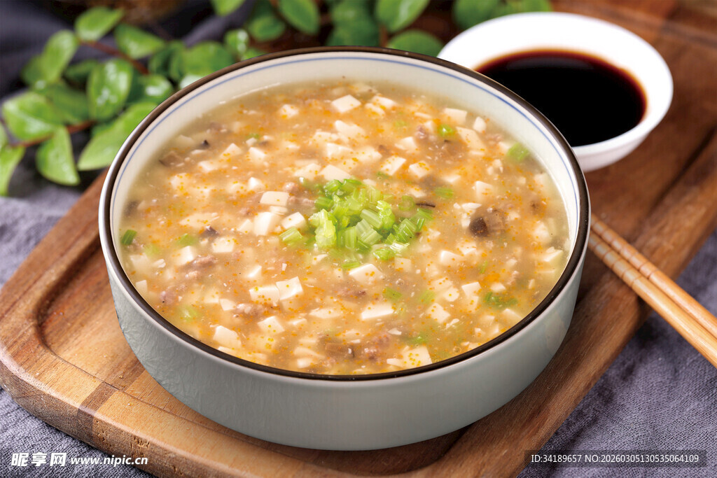 养生蔬菜豆腐粥