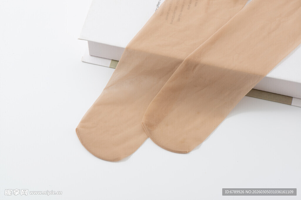 裸色女士丝袜特写