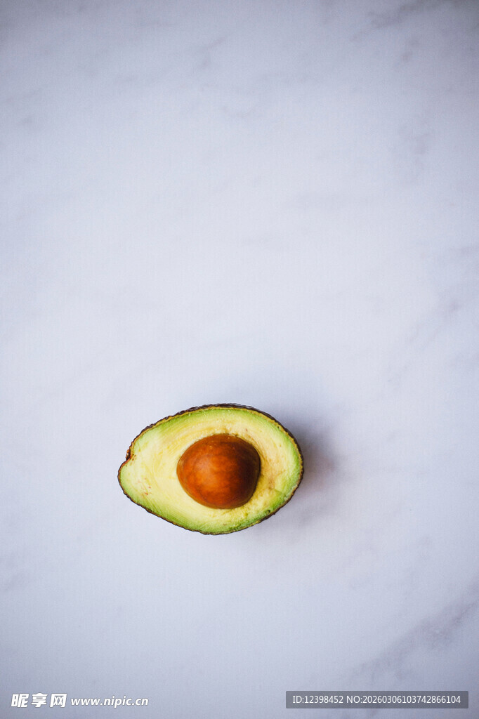 半颗牛油果特写