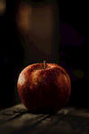 复古质感的红苹果静物