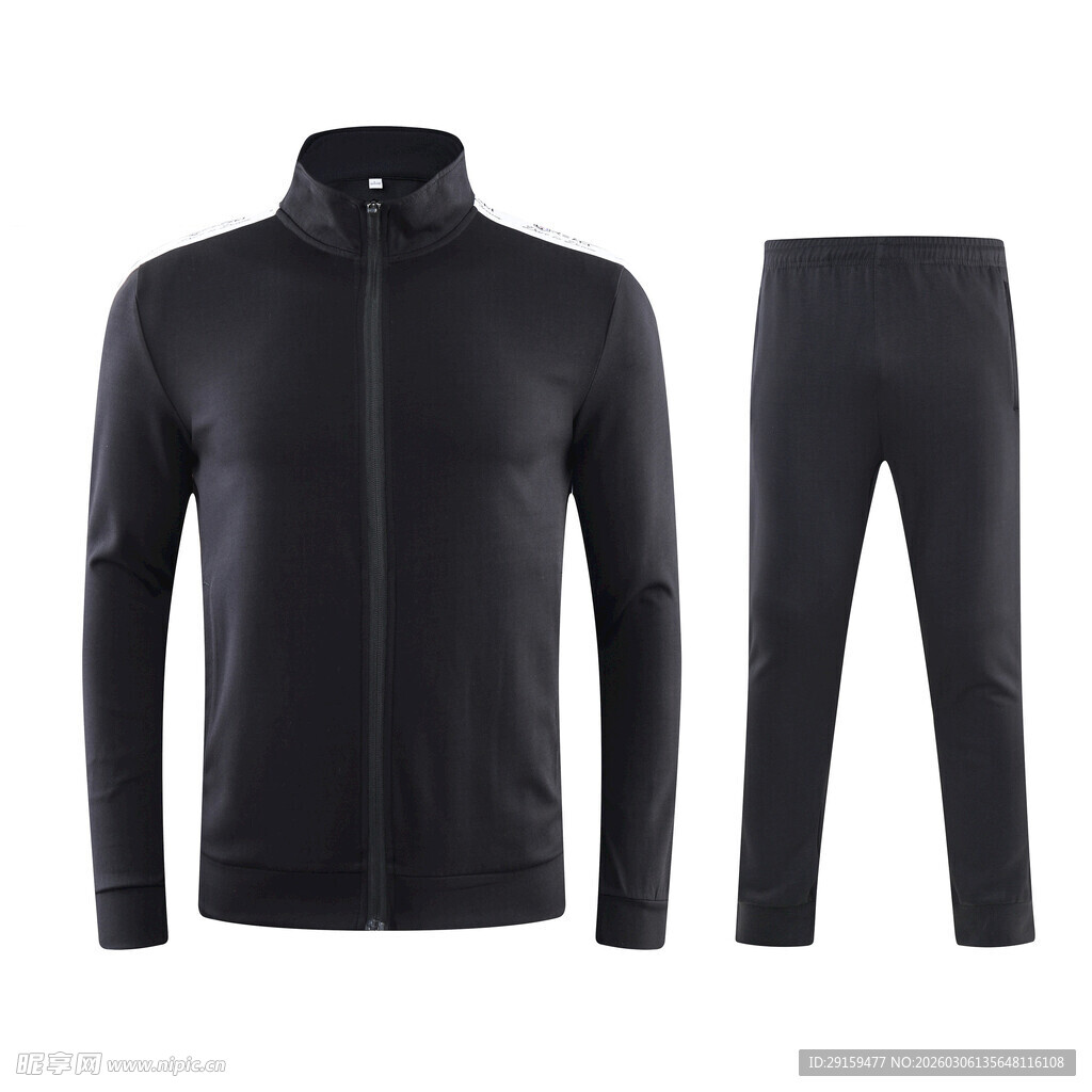 黑色运动套装