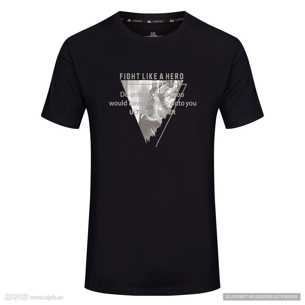 黑色三角图案短袖T恤