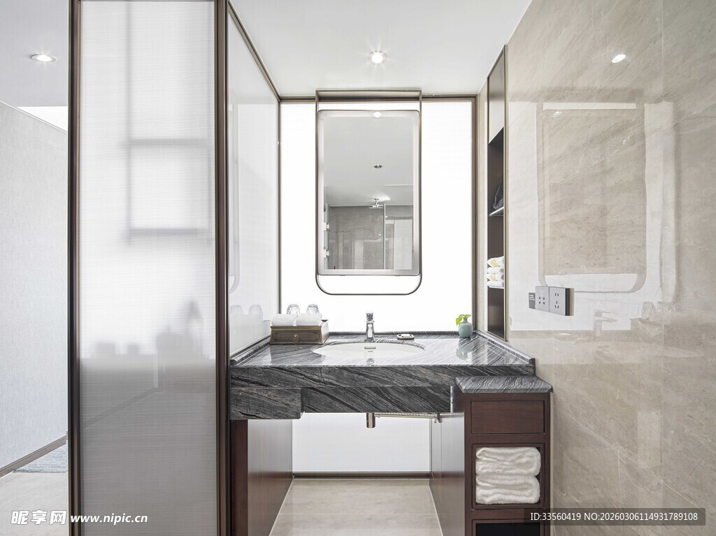 现代简约风格浴室空间