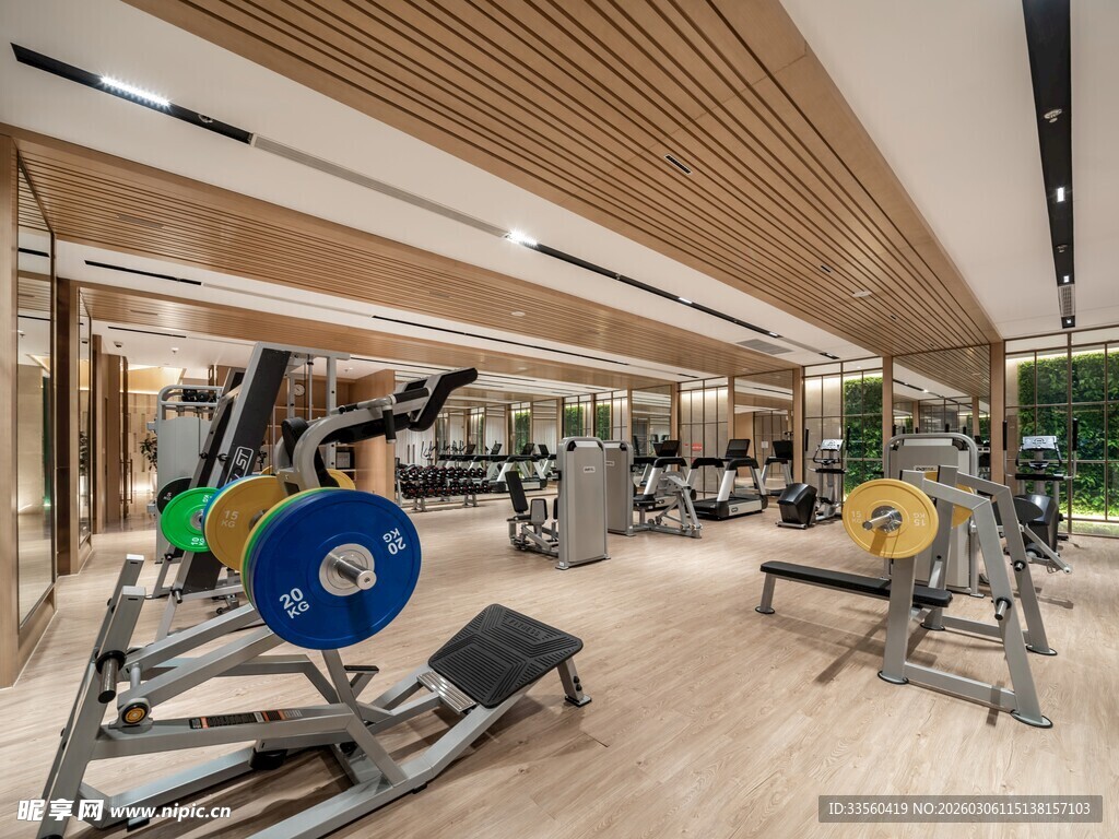 现代健身房内景展示