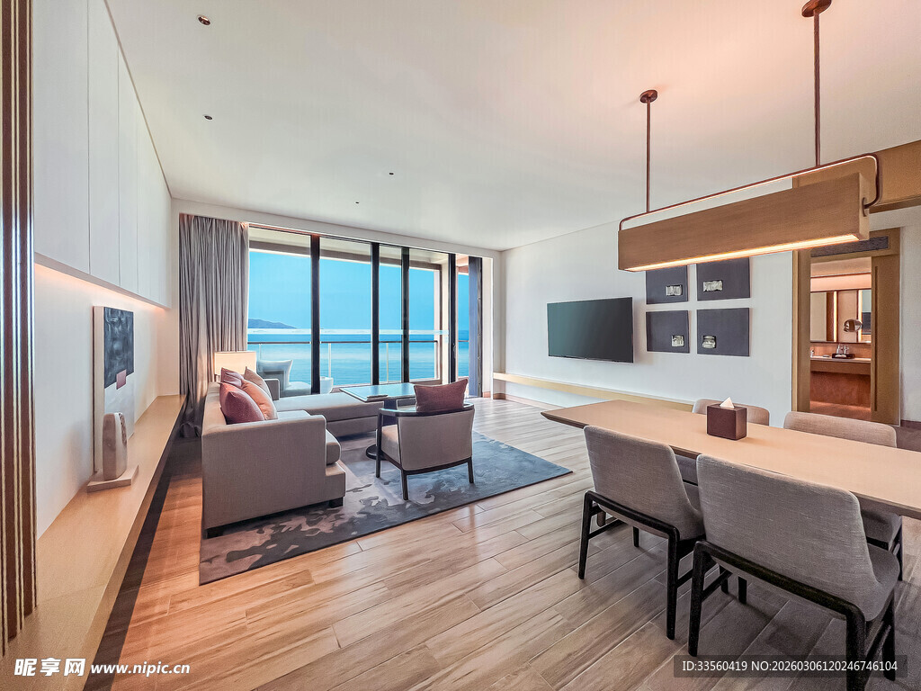 现代简约风格的温馨客厅