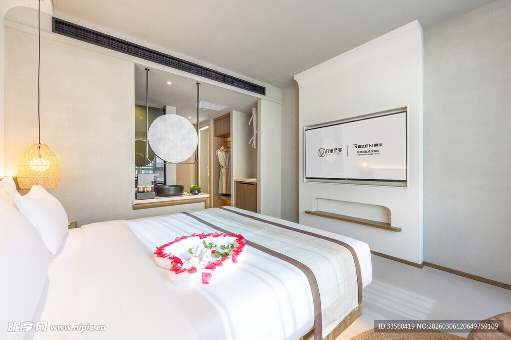 简约温馨的现代卧室空间