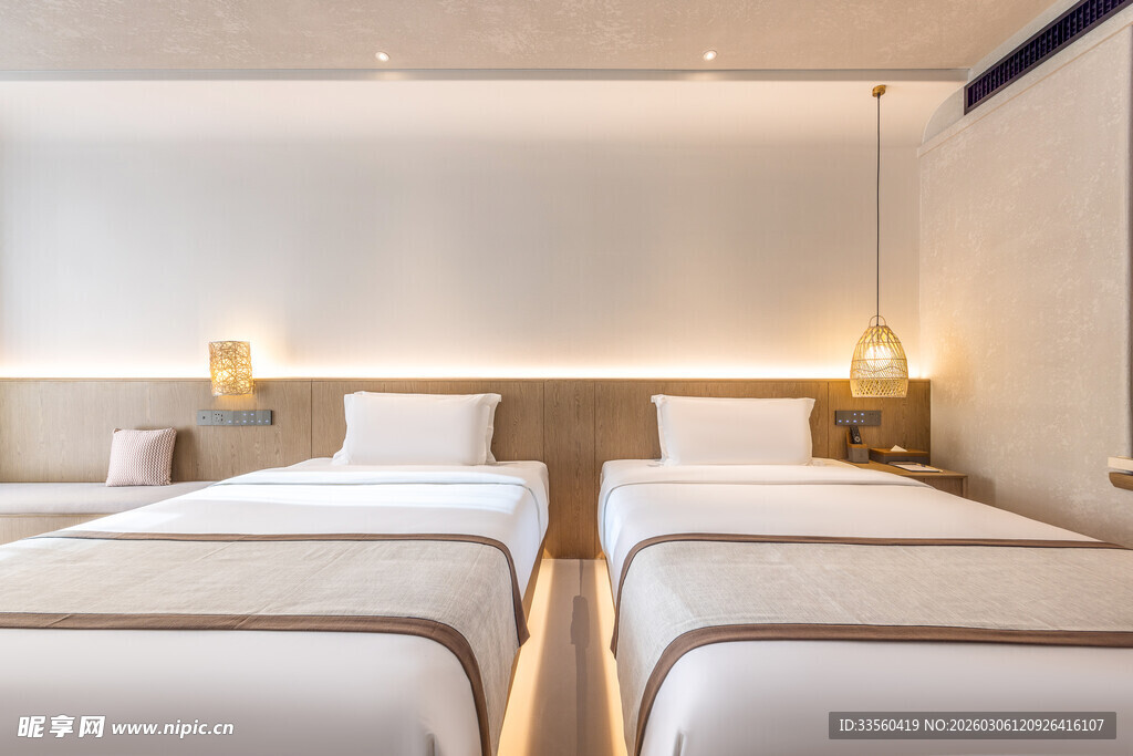 简约双床卧室温馨空间