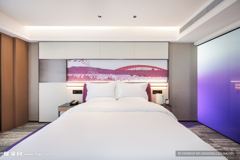 现代简约风格豪华卧室