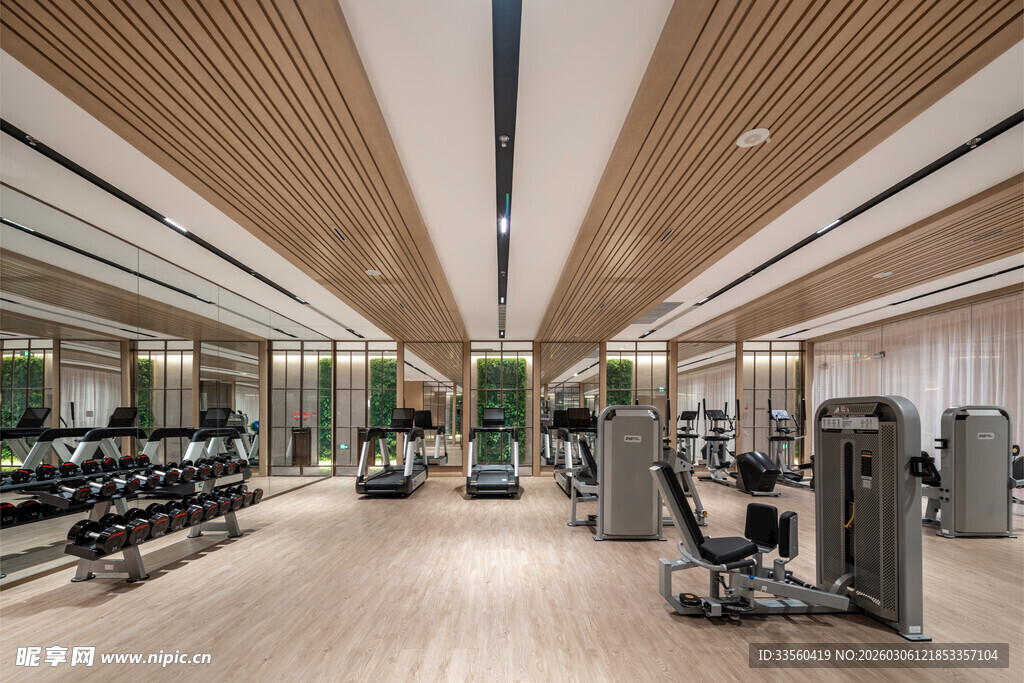 现代风格健身房内部场景