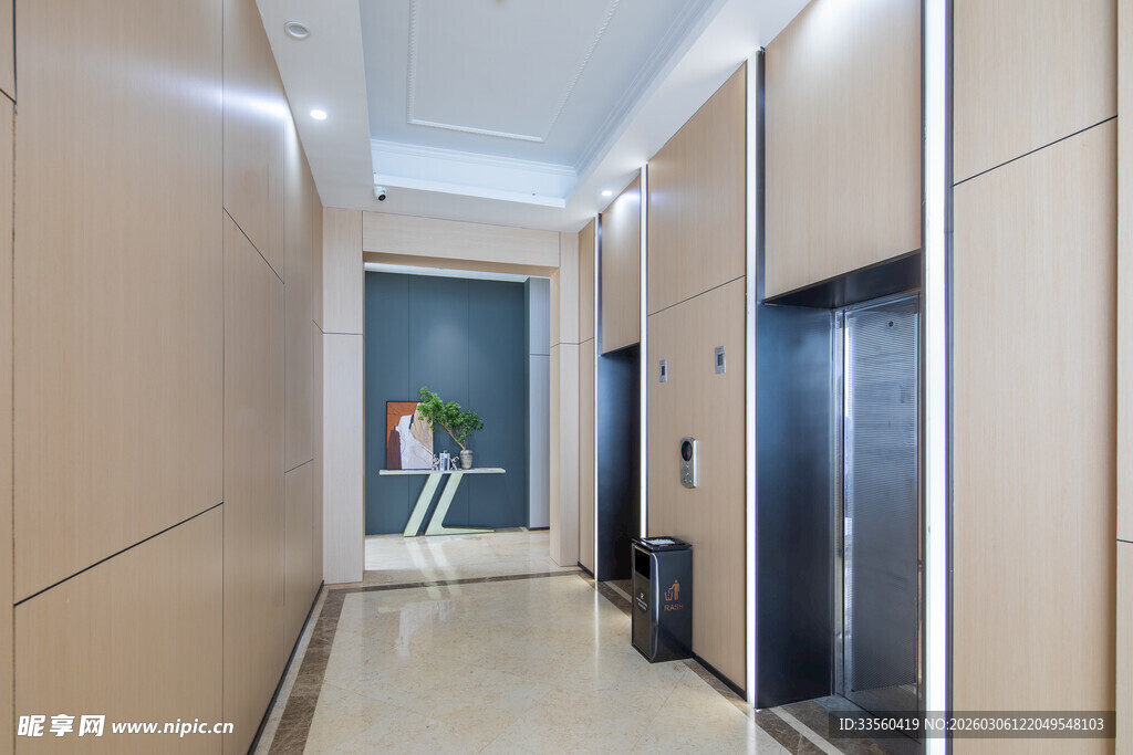 现代简约风格电梯间走廊