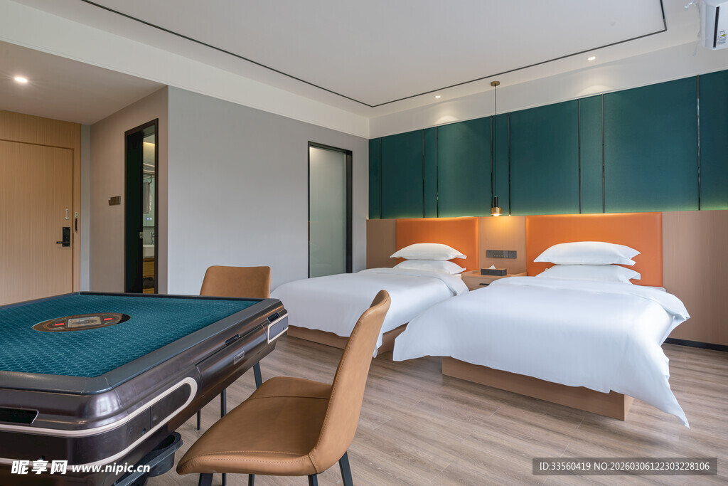 现代风卧室配台球娱乐区