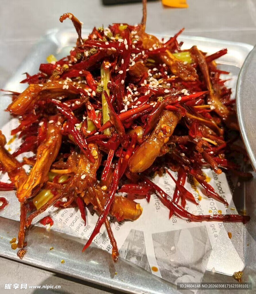 香辣诱人的特色干煸肉丝