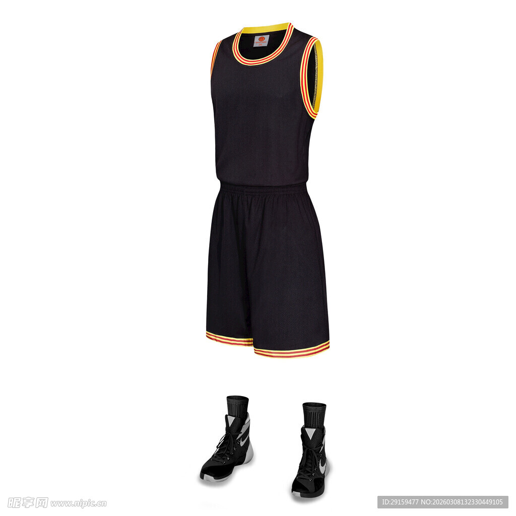 黑色无袖运动套装及靴子