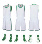白色篮球服套装及绿鞋配件