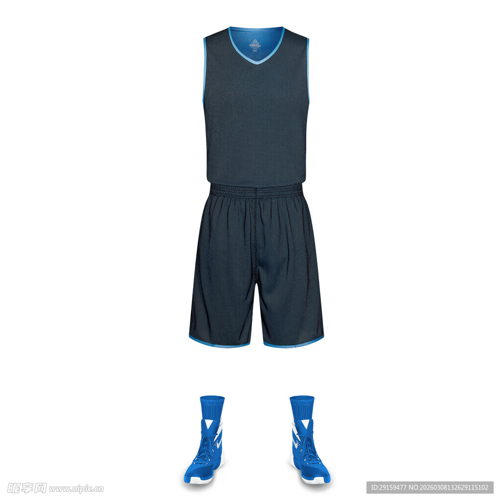 篮球运动套装及蓝色球鞋