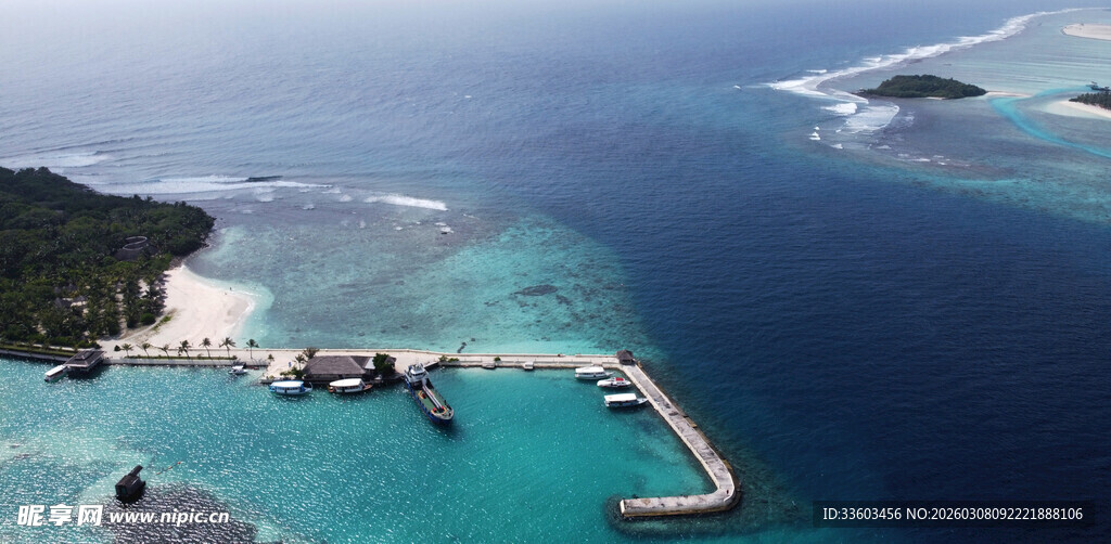 美丽海岛航拍景观