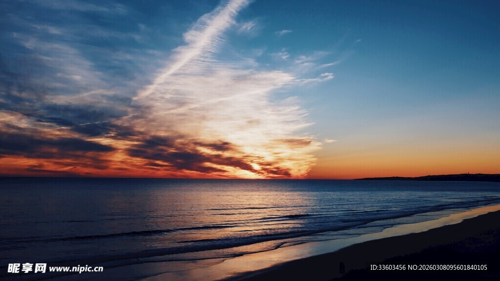 海边美丽日落景象
