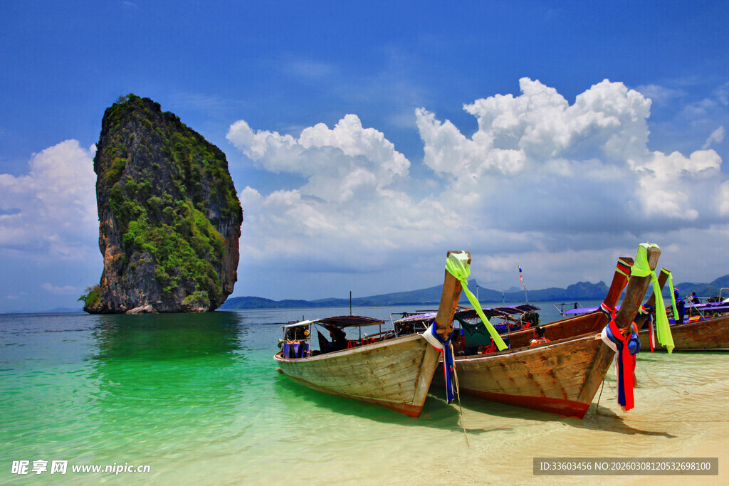 泰国海岛的特色长尾船