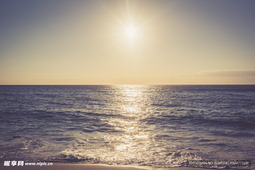 海边日出美景