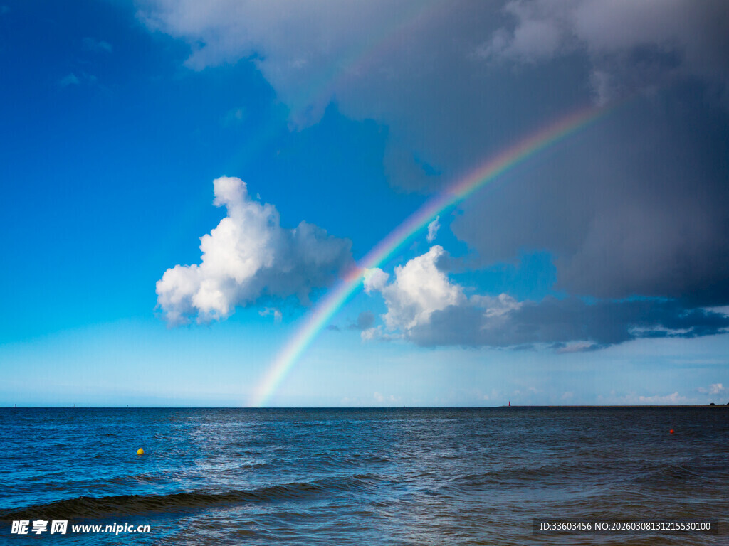 海上彩虹美景