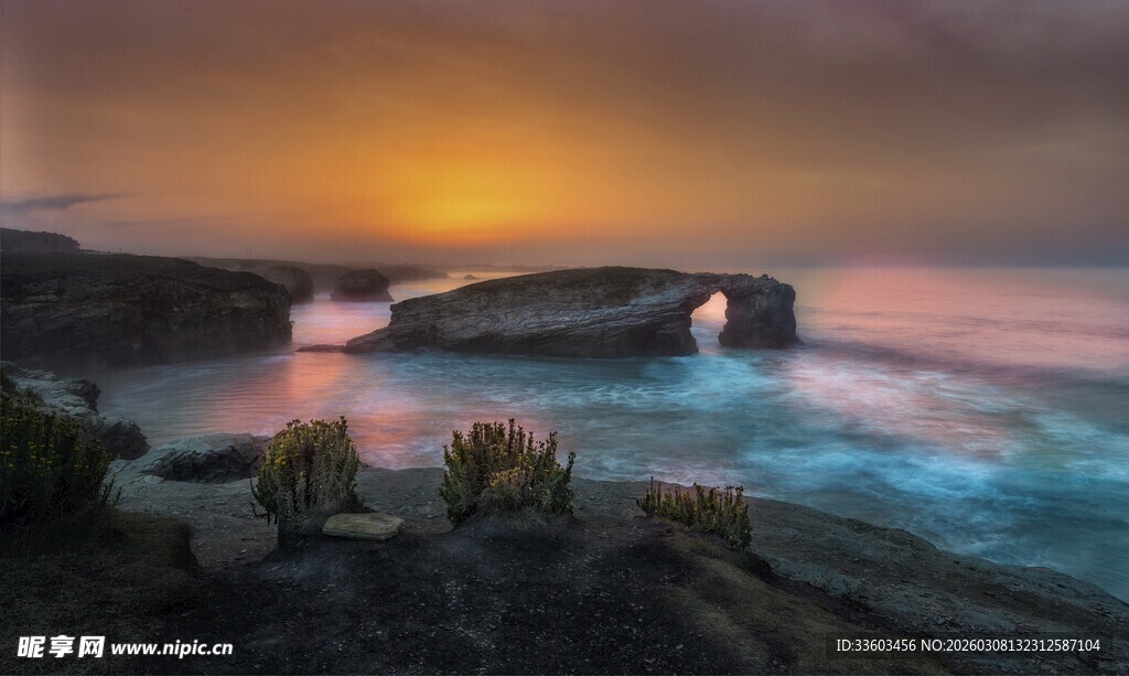 海边壮丽日落景观