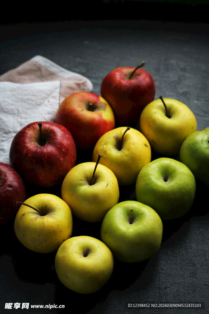 多彩苹果组合展示