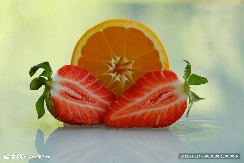 草莓与橙子