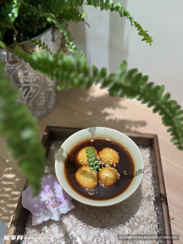 精致中式甜品摆拍