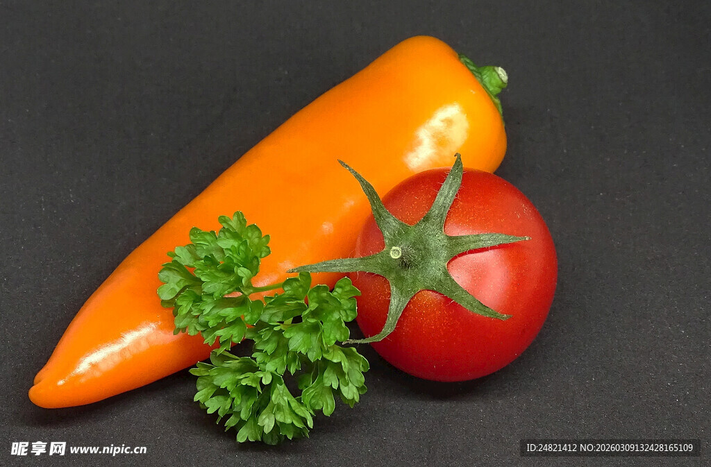 彩椒番茄欧芹新鲜组合