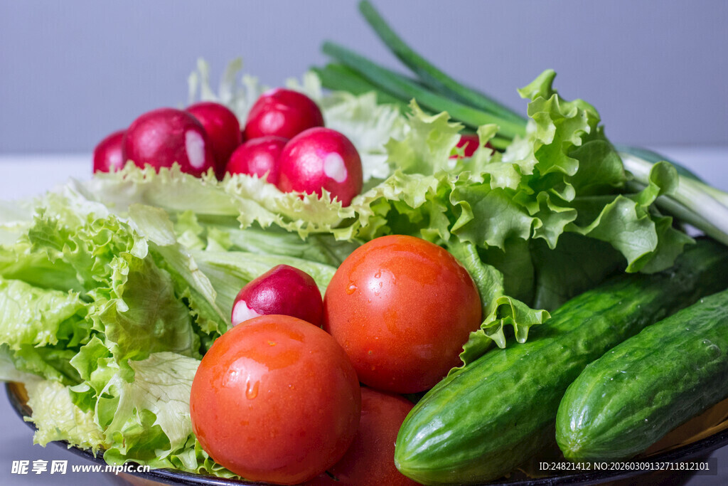 新鲜多样蔬菜组合