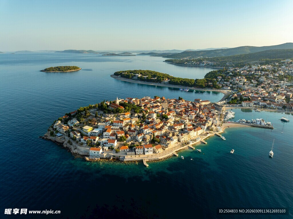 美丽海岛俯瞰风景
