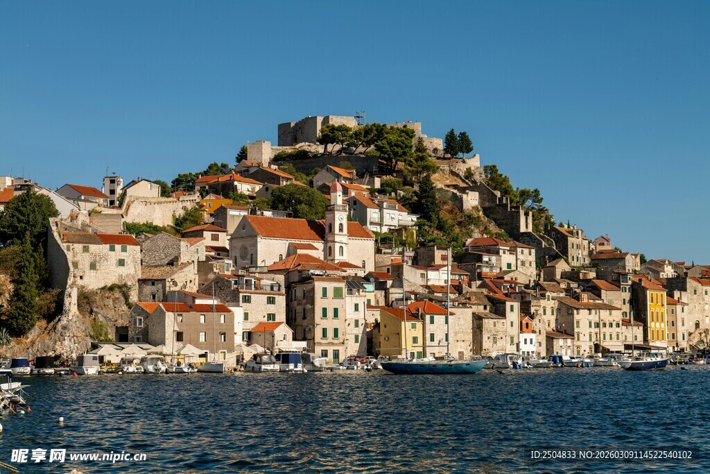 海边小镇风景如画