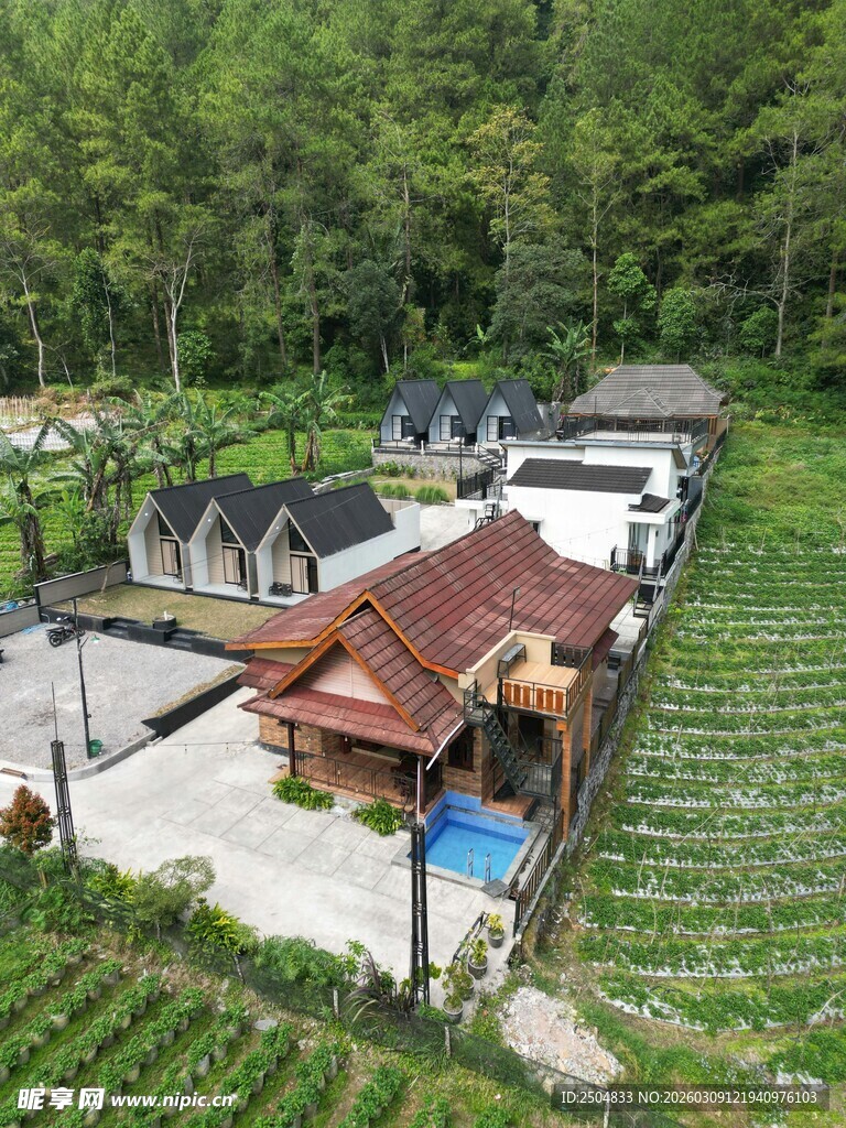 山间别墅 田园环绕美景