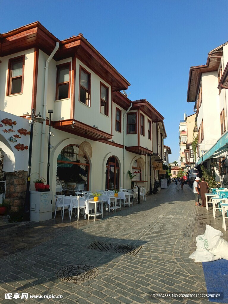 欧式风情街道建筑景观