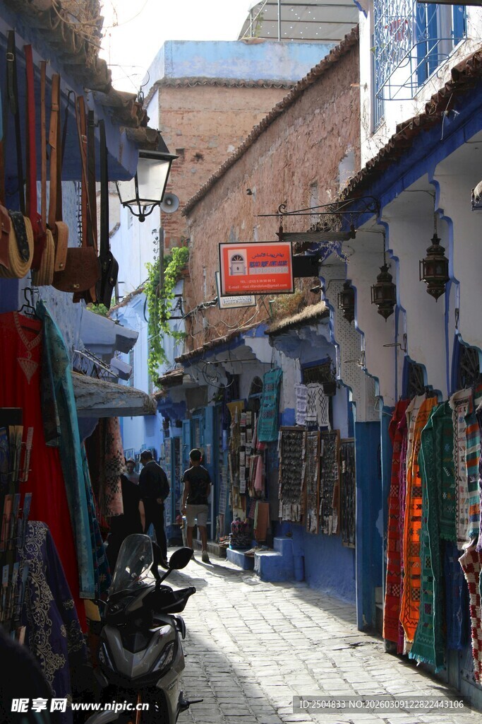 摩洛哥彩色小巷风情