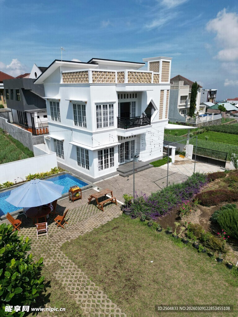 豪华别墅庭院景观