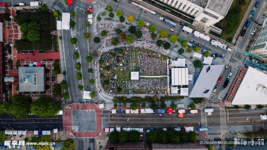 城市立交桥俯瞰景象