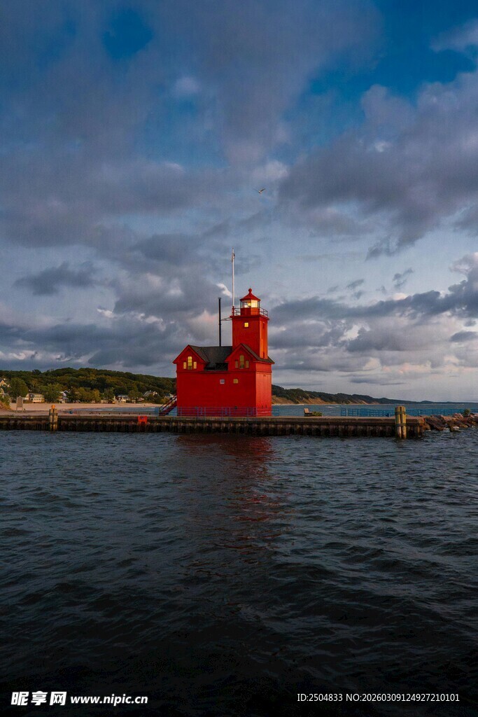 海上红船 风云天色