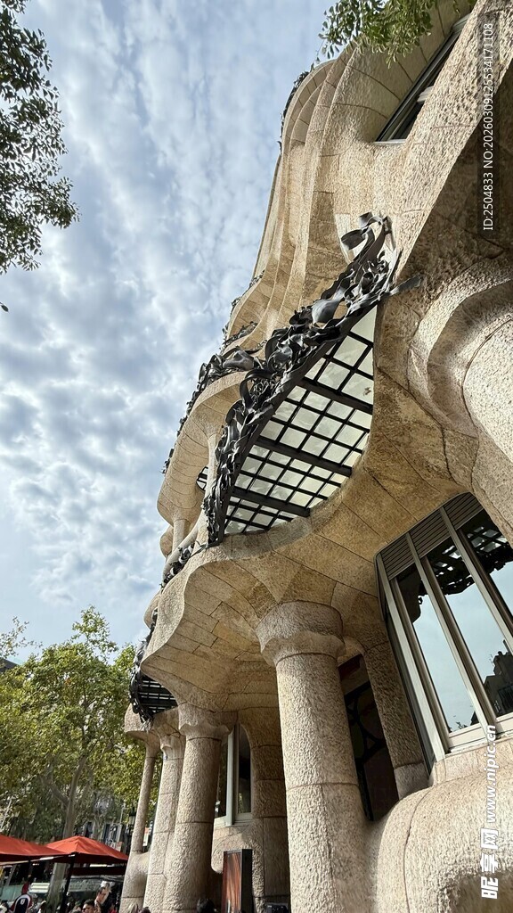 巴塞罗那特色建筑外观