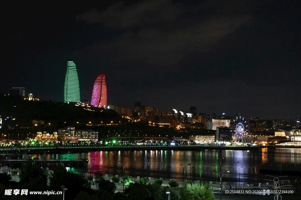 巴库夜景璀璨灯光秀