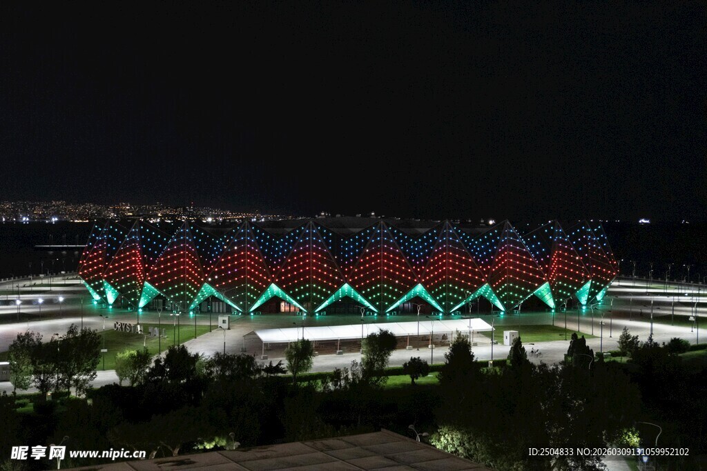 夜晚璀璨的场馆建筑景观