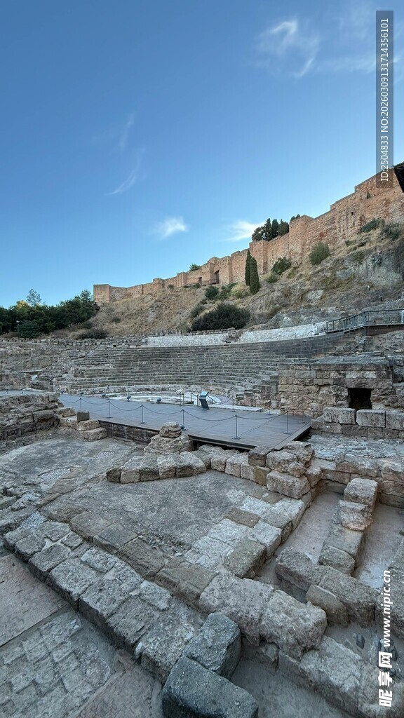 古老遗址展现历史沧桑